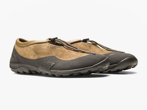 Men’s slip-on shoes with technical urban outsoles