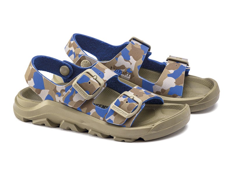 Flat / Outdoor Sandals 