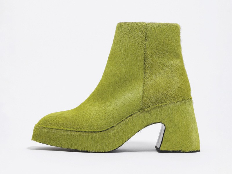 BOTAS BOTINETAS ALTAS LISAS MUJER TENDENCIA OTOÑO INVIERNO 2026 CALZADO SERMA156 252BZ0632_12121_D_2.jpg High-ankle booties with platforms and clean lines