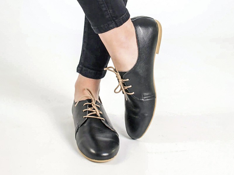 ACORDONADOS MUJER CALZADO TENDENCIA PRIMAVERA VERNAO 2026 2027 SERMA 157il_fullxfull.1366385334_s0y5.jpg Women’s lace-ups combine openwork, toes and laces