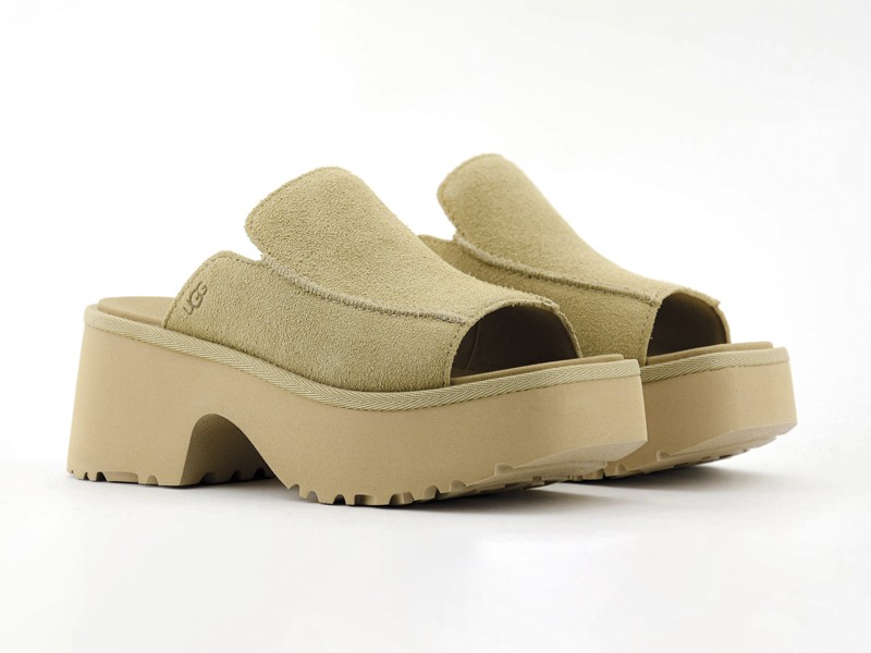 Classic clogs