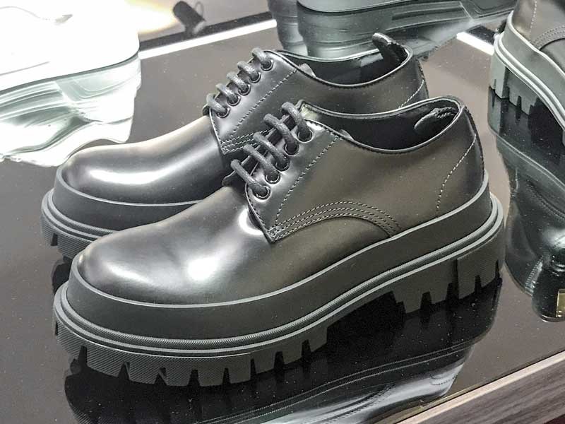 Zapatos acordonados sport: Al rescate de los ‘70