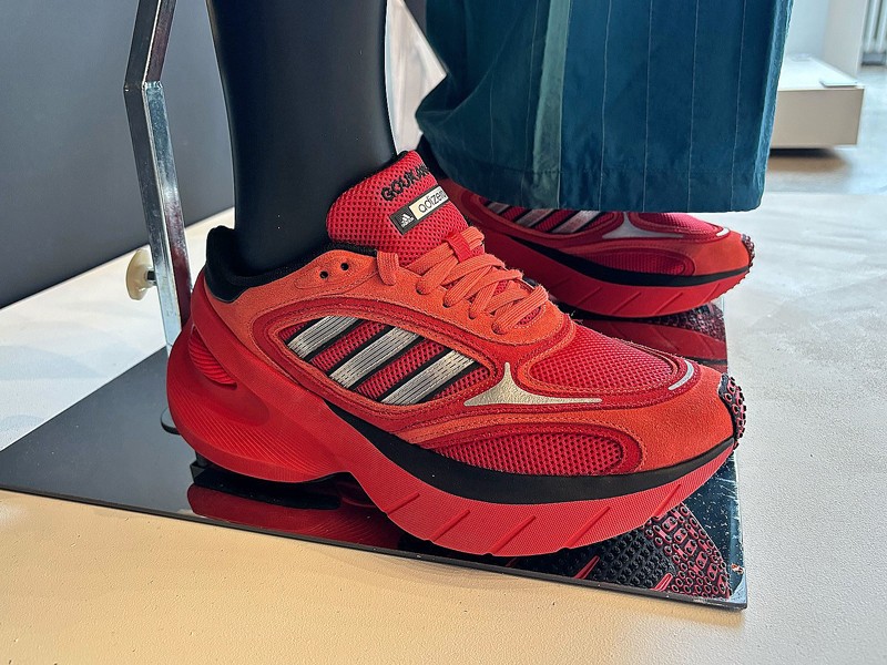 Otra apuesta de ADIDAS al chunky deportivo: el robusto modelo GOUKANA