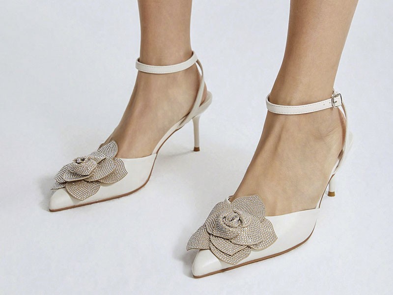 High-heeled sandals