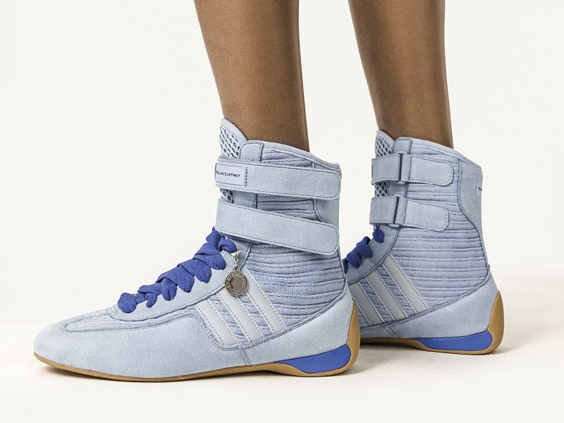 BOTAS BOXING SNEAKERS MUJER TENDENCIAS OTOÑO INVIENRO 2026 SERMA 15680b6d6004530ec3372b02a364a0dc52e.jpg Urban boxing boots with tall shafts and statement lacing