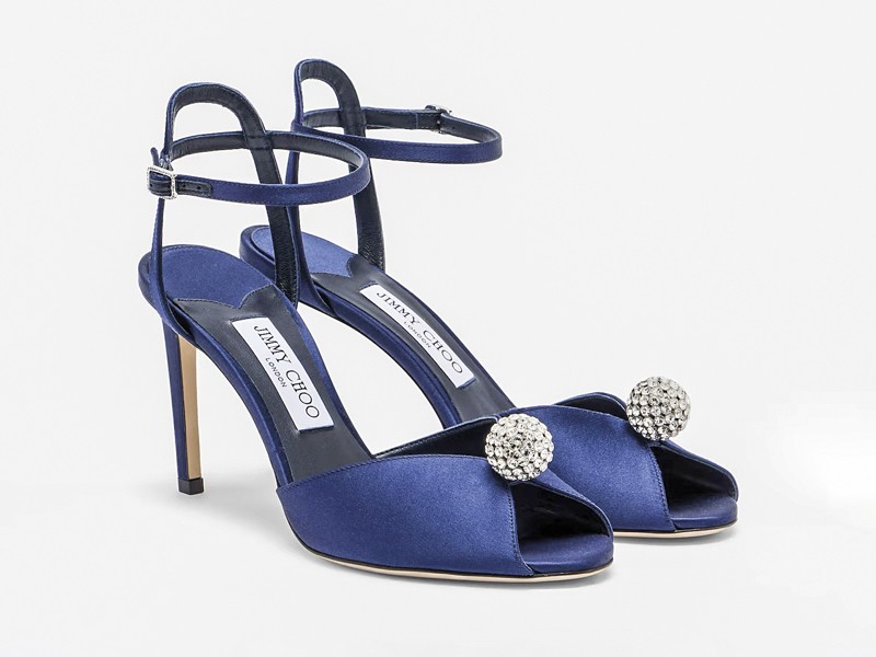 SANDALIAS ALTAS MUJER TENDENCIA CALZADO MARROQUINERIA BOLSOS CARTERAS PRIMAVERA VERANO 2026 SERMA 158P01184984.jpg Los tonos tierra y azul diferencian sandalias altas