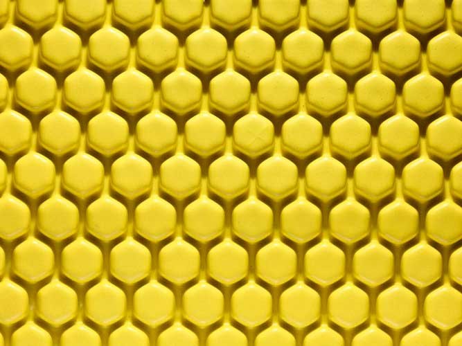 APLF DUBAI: The new world center for the fair of leather and fashion industries