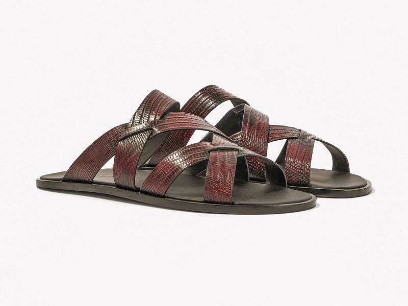 SANDALIAS HOMBRE TENDENCIA CALZADO MARROQUINERIA BOLSOS CARTERAS PRIMAVERA VERANO 2026 SERMA 158P01154708.jpg Brown tones organize men's sandal collections