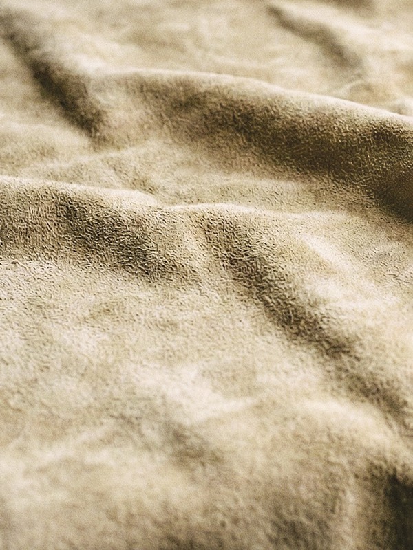 36520ptqmozptqmozptqm.jpg Urban chunky sneakers with high-volume soles and sport aesthetics