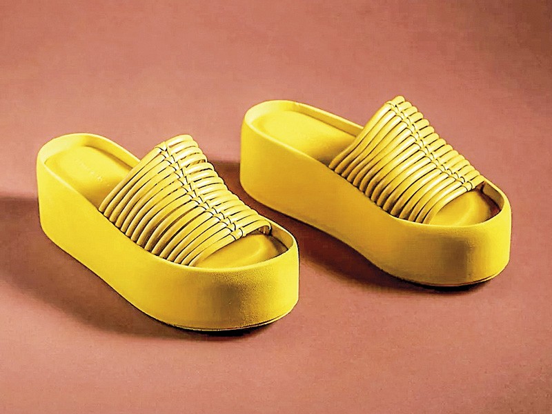 Chanclas / Sandalias bajas