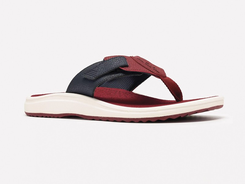 26188710_GW_4.jpg Men’s flip-flops highlight profiled soles beneath minimal straps