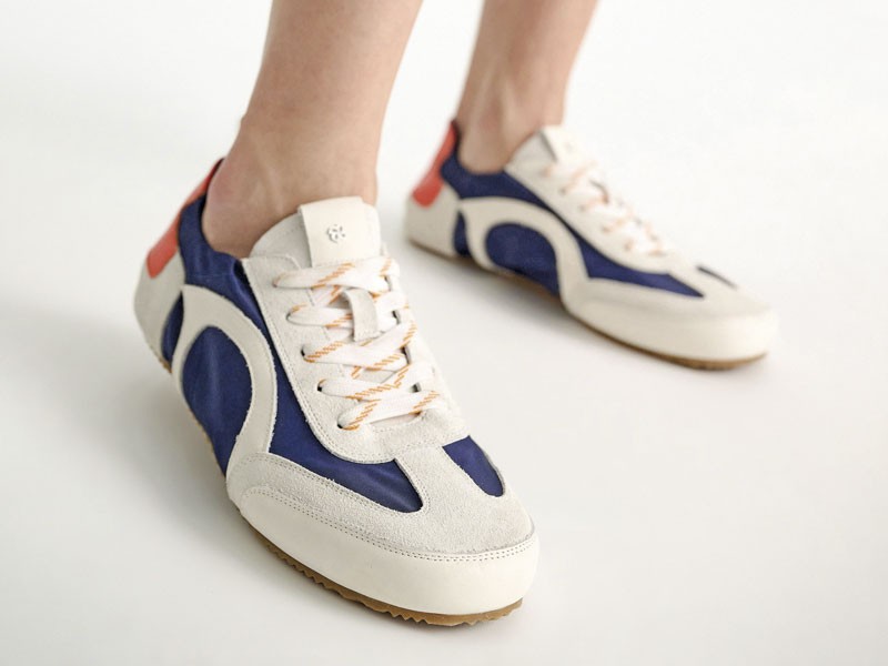 SNEAKERS CLASICAS MUJER CALZADO TENDENCIA PRIMAVERA VERNAO 2026 2027 SERMA167261-450808-085-5.jpg Slim sneakers refine profiles through low soles