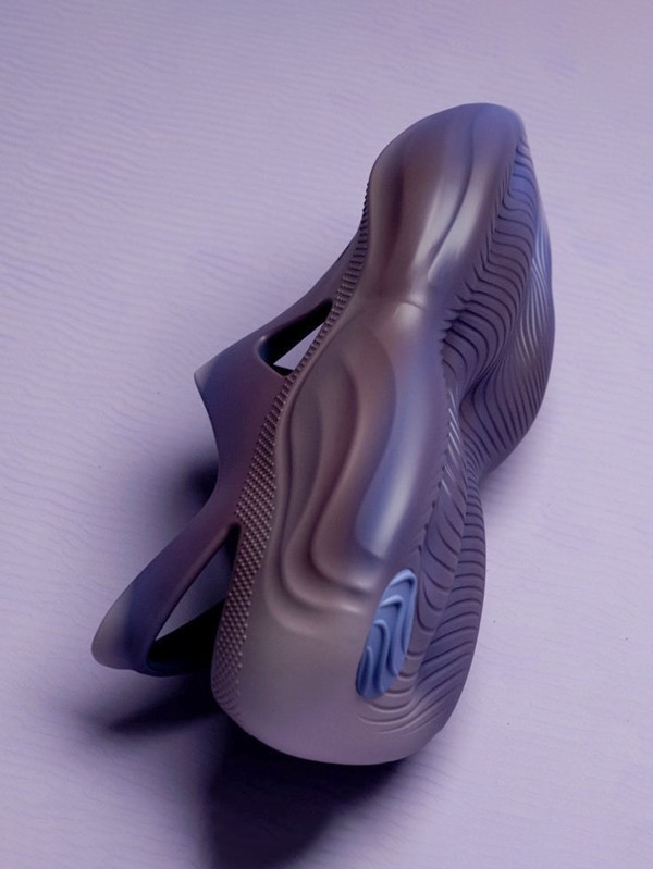 INJECTED FOOTWEAR. Designs make the difference