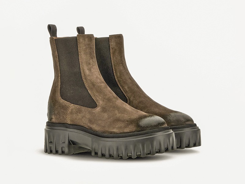 BOTINETAS BOTAS TENDENCIA CALZADO TEMPORADA OTOÑO INVIERNO 2027 SERMA 159 HXW7000FV30BYES610-03.jpg Women's Chelsea Boots Balance Sleek and Chunky Profiles