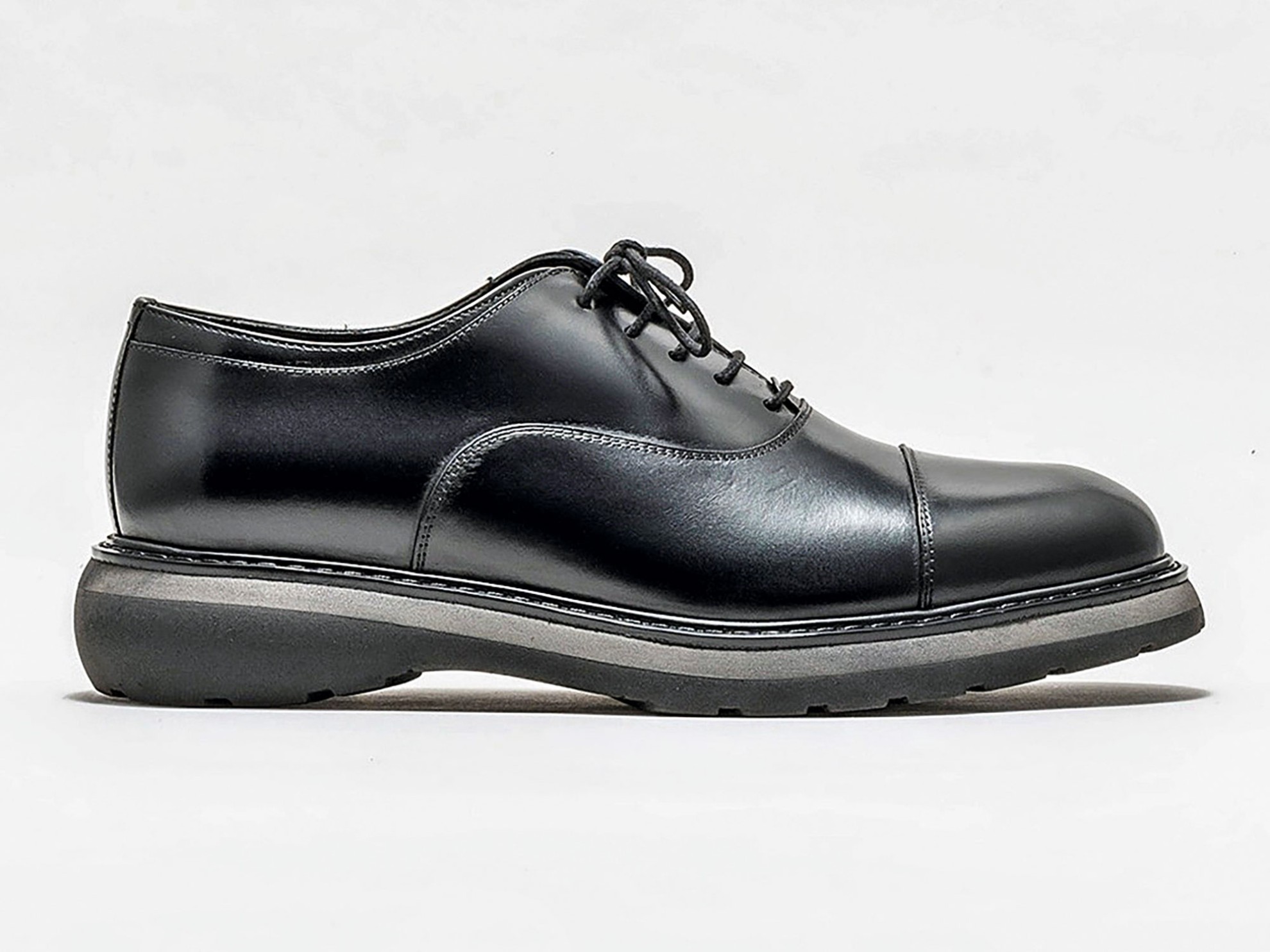 Zapatos acordonados sport: Al rescate de los ‘70