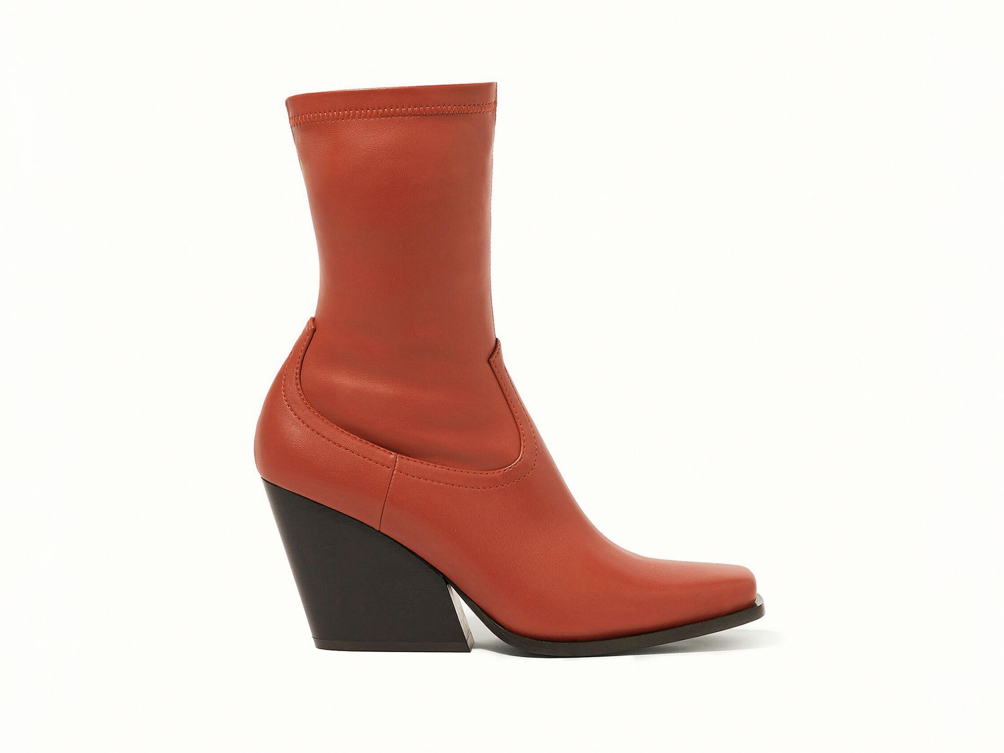 Botas vaqueras: Un estilo que perdura