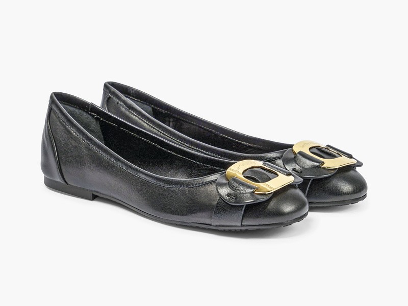 Low shoes with XL hardware on buckles and straps