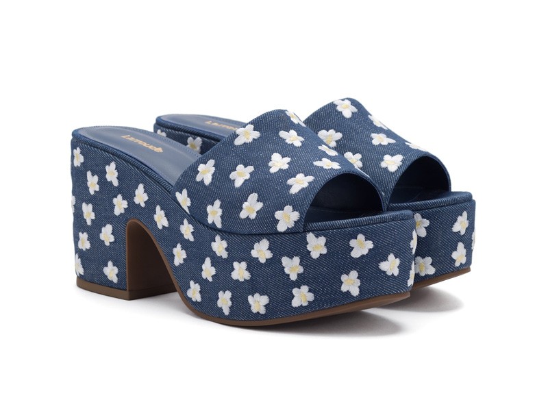 The success of clogs continues, with new materials and colors