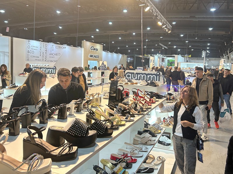 EFICA: Attractive offering, insufficient sales