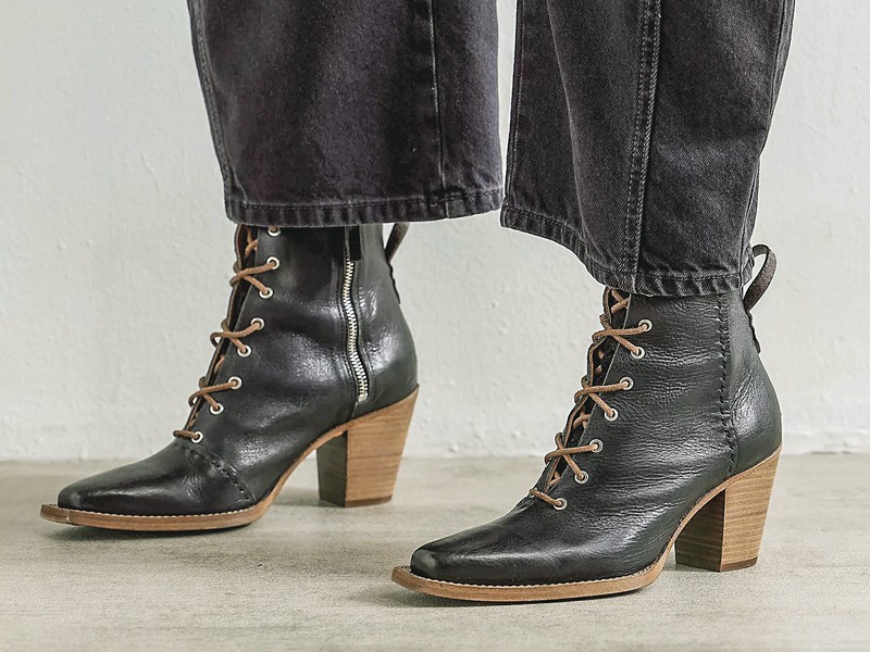 High lace-up booties