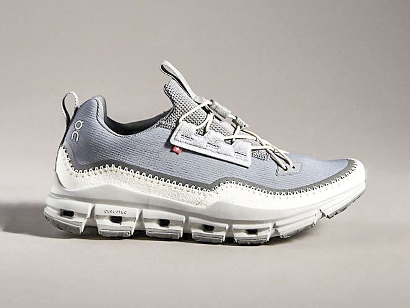 Urban sports sneakers