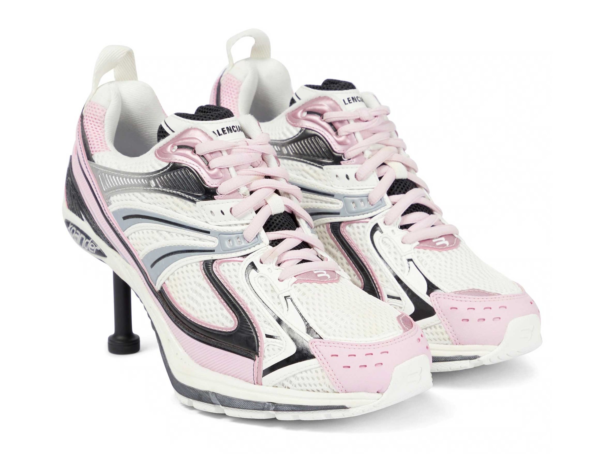 Sports shoes with high heels: Another eccentric proposal from BALENCIAGA
