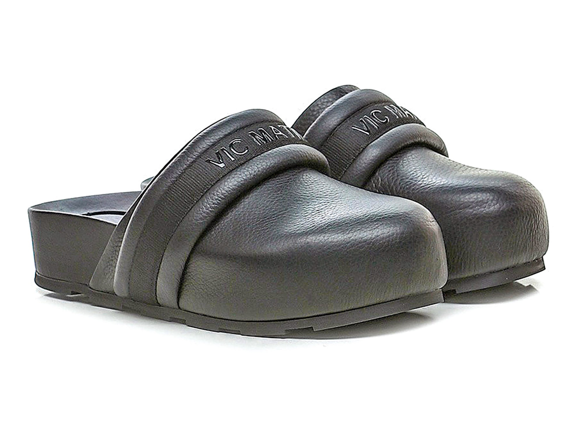 Zuecos de moda: Con materiales distinguidos