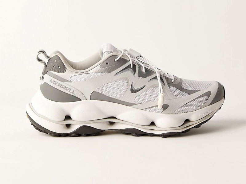 Urban sports sneakers