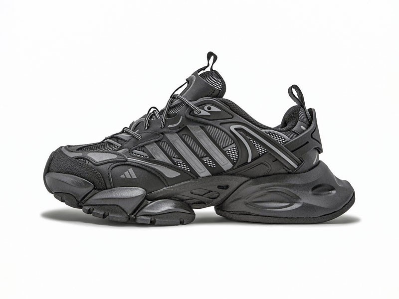 Chunky sneakers