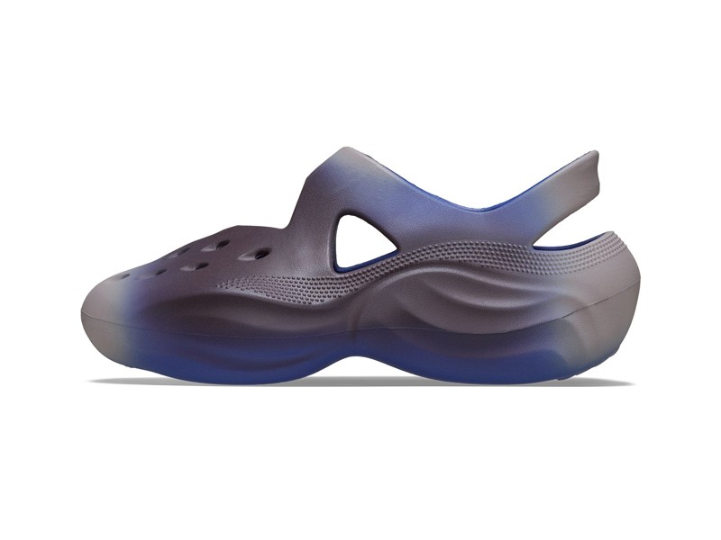 INJECTED FOOTWEAR. Designs make the difference