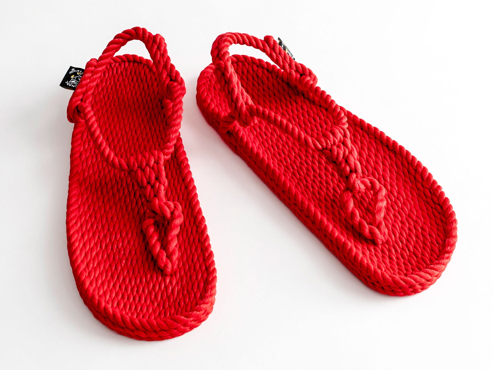 5.CALZADO PRIMAVERA VERANO 2021 CUERDAS Y SOGAS.jpg They are trend: ROPES for handmade sandals. LOOK AT THE PHOTOS