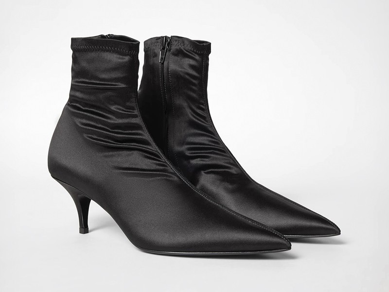 BOTAS GUANTE - GLOVE BOOTS - TENDENCIA CALZADO MARROQUINERIA BOLSOS CARTERAS OTOÑO INVIERNO 2026FOTO-11.-CELINE-1.jpg WINTER TREND. What are glove boots?