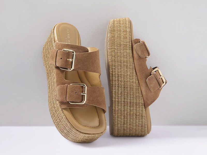 Platform sandals