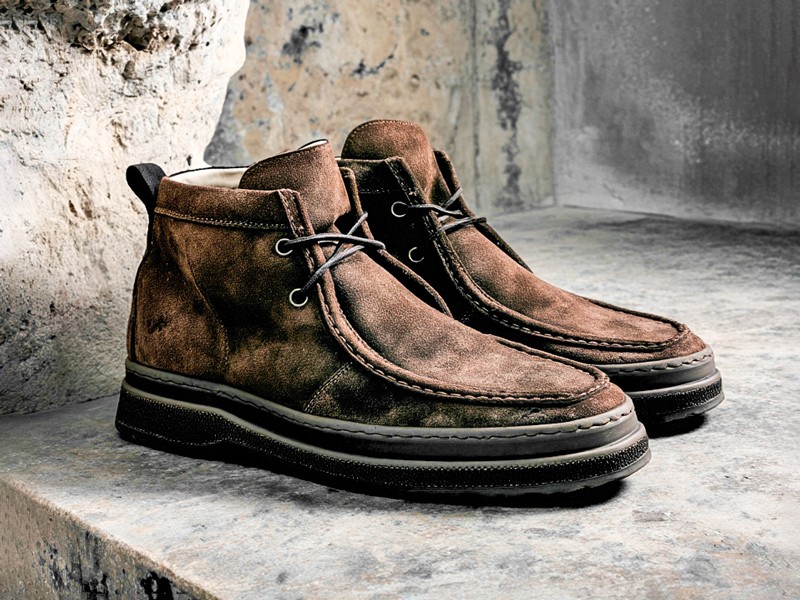 Men’s urban ankle boots in suede with chunky sole volume