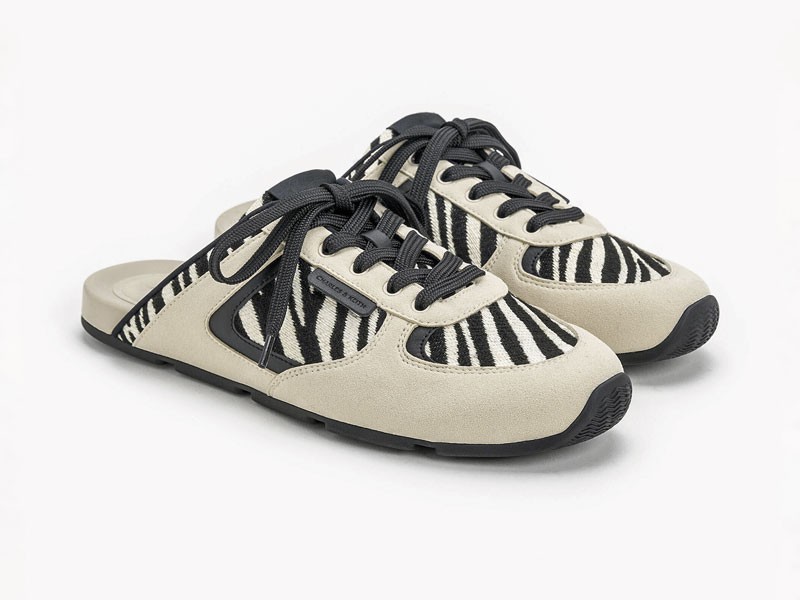 MULER MUJER CALZADO TENDENCIA PRIMAVERA VERNAO 2026 2027 SERMA1672026-L3-CK1-71960026-G6-3.jpg Mules deportivas fusionan talón abierto y sneaker