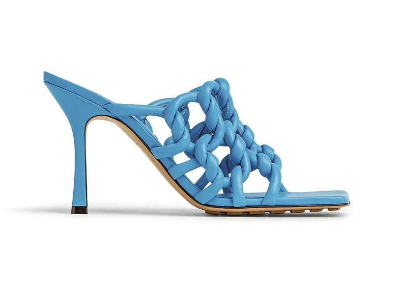Sandalias altas