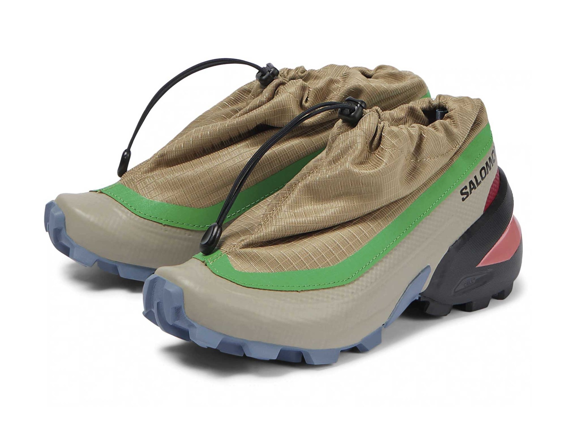 Sneakers urbanas:  Acompañando  la tendencia