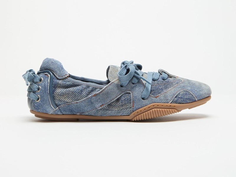 ¡Arrasan las SNEAKERINAS! y revolucionan el mundo de la moda