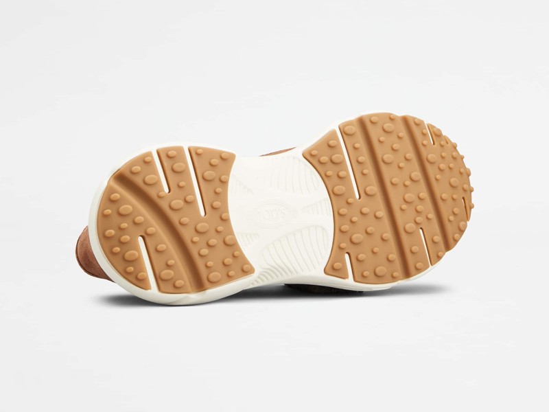 Mocasines chunky: La apuesta de TODS para la próxima  temporada