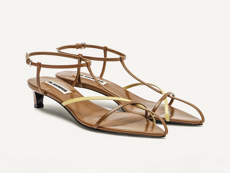 High sandals balance thin straps, color and volume