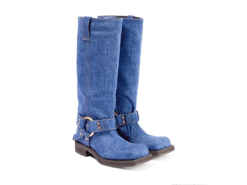NEXT WINTER. Cowboy boots are coming back... and they'll be a trend!