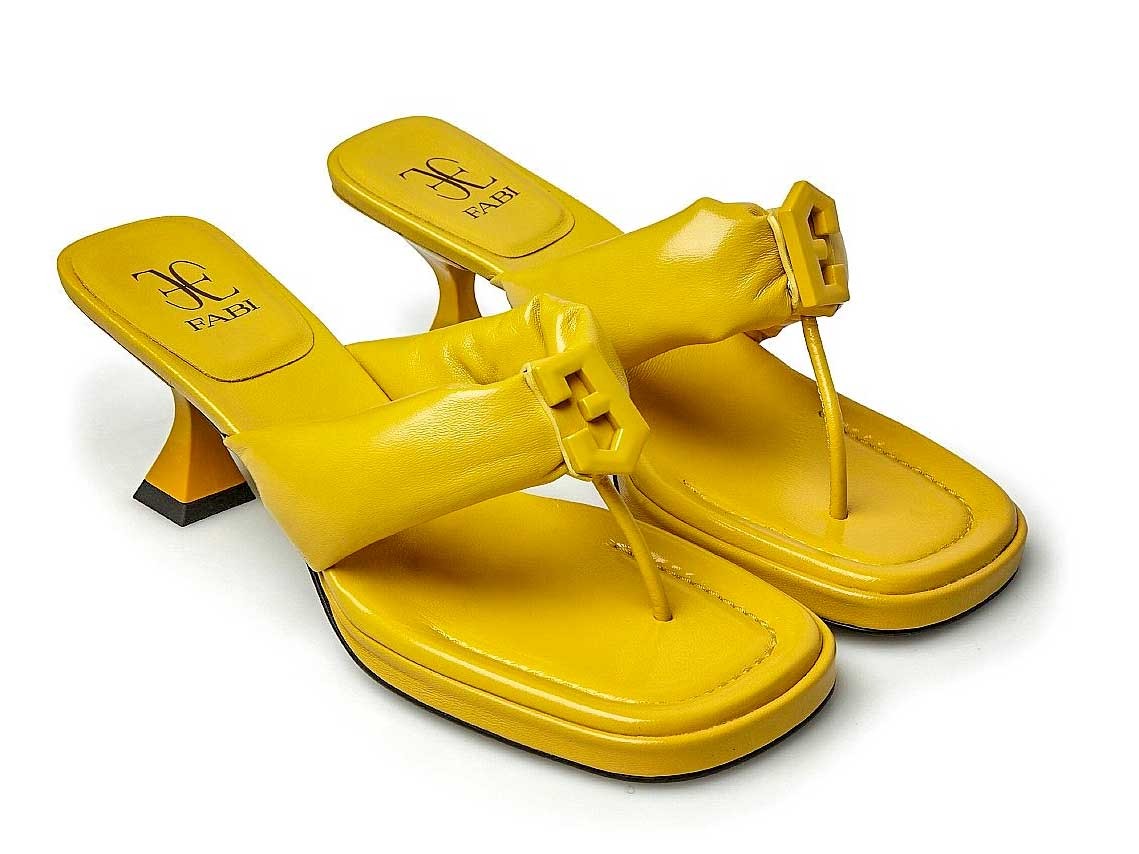 CONFIRMADO: El modelaje monocolor para Primavera-Verano