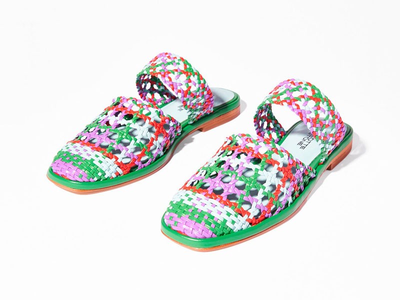 FULL-COLOR! Modelaje audaz y vibrante  para la próxima Primavera-Verano 23/24 