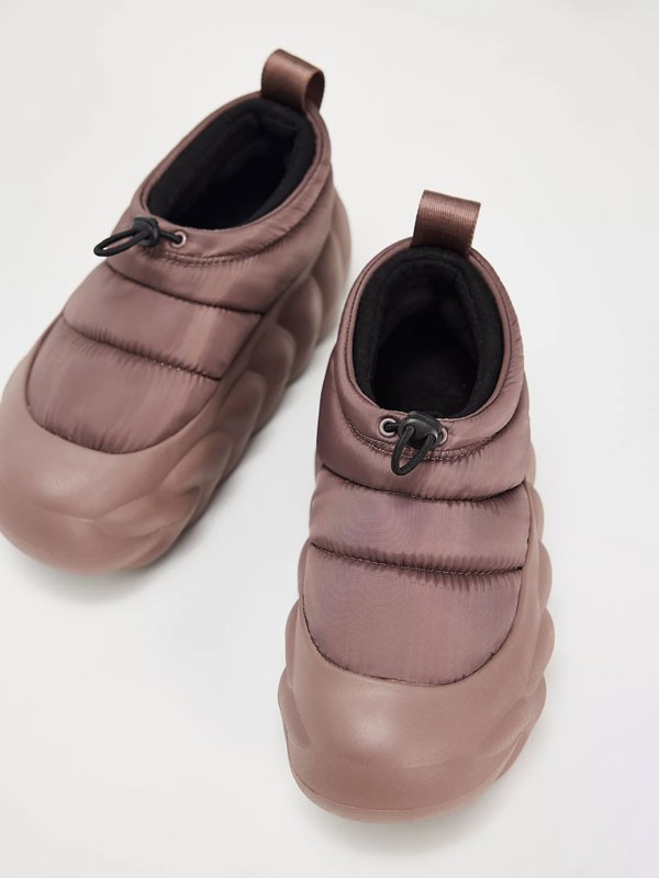 Las Overpuff Shorty de CROCS: más abrigo y confort para invierno