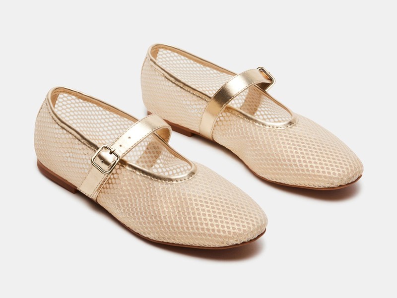 With mesh and interwoven materials, Steve Madden reinvents the Mary Jane
