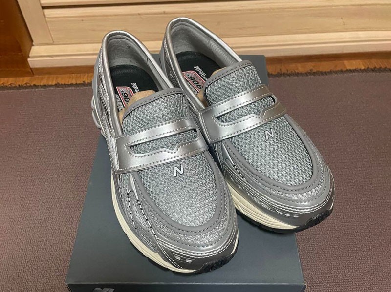 Hybrids triumph! The NEW BALANCE moccasin-sneaker