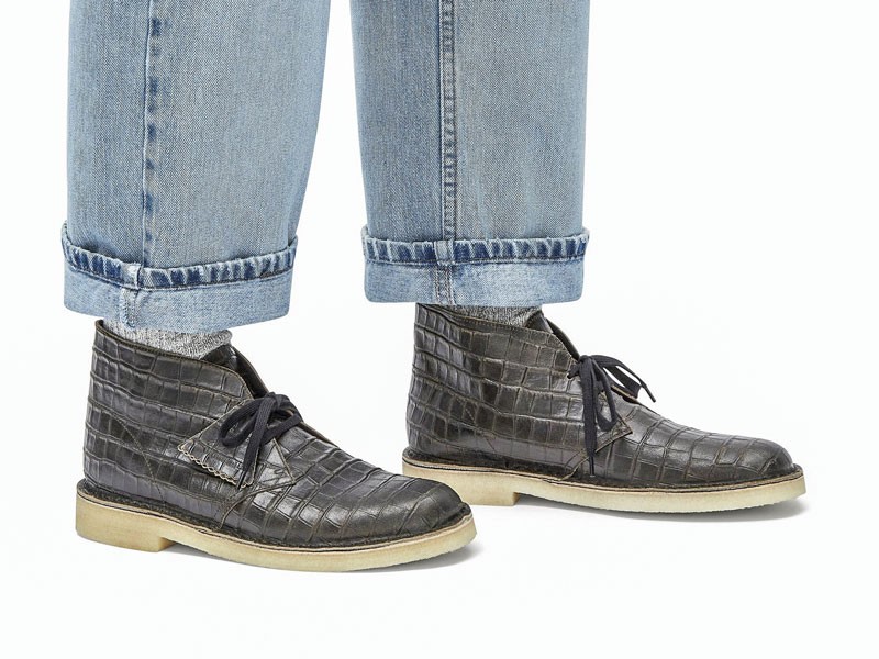 Lace-up casual booties