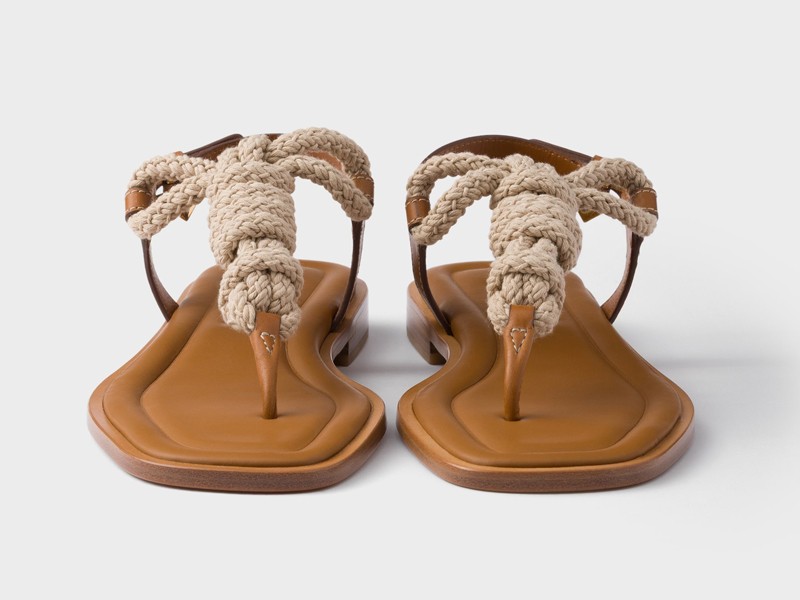 Ropes and cords. Reinventing sandals and flip-flops