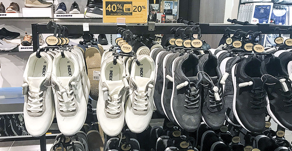 CHILE: footwear market
