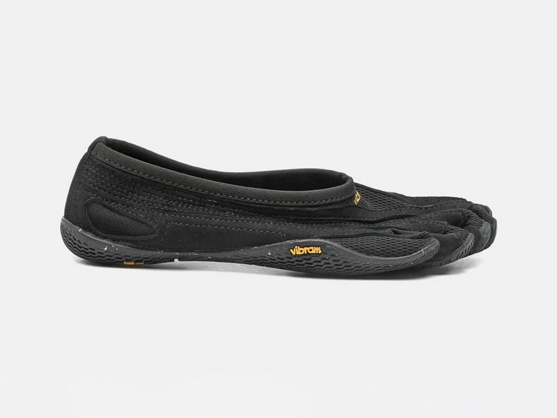 Calzado barefoot amplía el confort masculino con líneas bajas